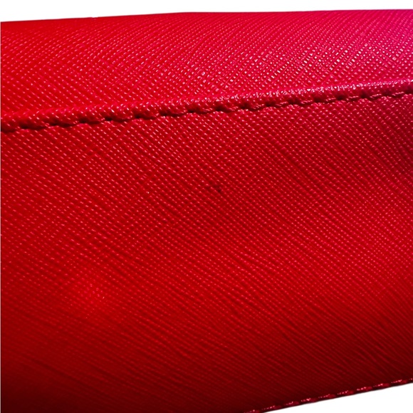 BOGO 𝑀𝒶𝓇𝒸 𝒯𝑒𝓉𝓇𝑜 “𝑀𝓎 𝒫𝓊𝑔” 𝑀𝒶𝓀𝑒𝓊𝓅 𝐵𝒶𝑔 𝒢𝒰𝒞 - Picture 4 of 5